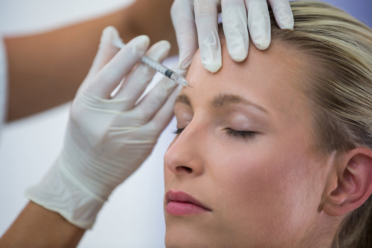 female-patient-receiving-botox-injection-forehead.jpg__PID:16fd4f5b-ede1-474a-9176-5d5bcbade769